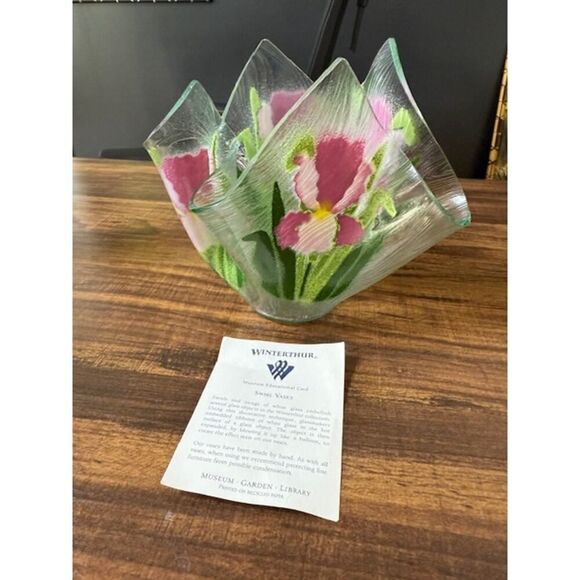 Pink Rose Tulips Handkerchief Vase Winterthur Museum Green 7" - Picture 2 of 8